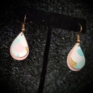 Mini Teardrop Earrings